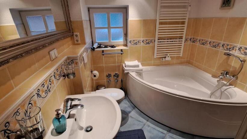 Номер Deluxe, Schillers Stadthaus