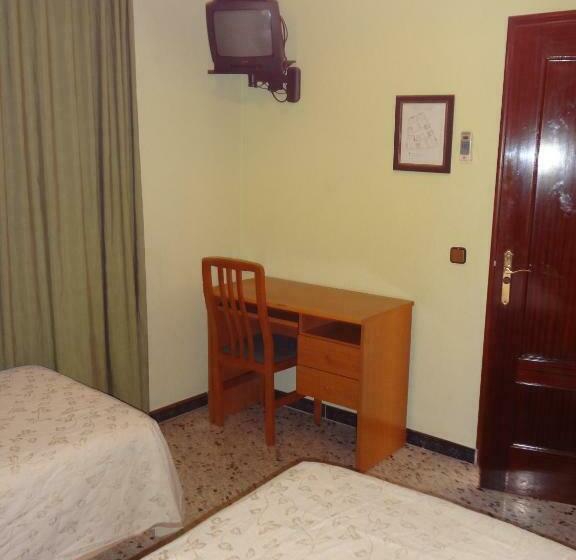 Номер Стандарт, Hostal San Pedro
