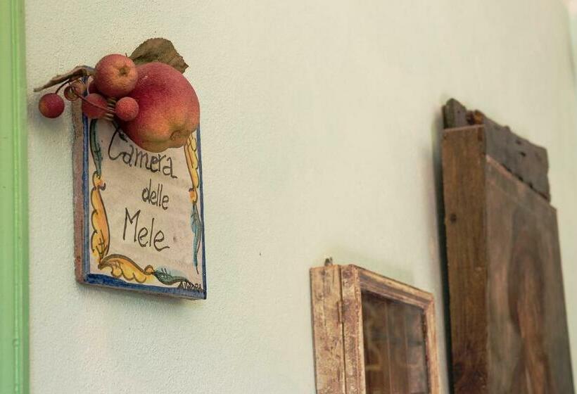 Номер Стандарт Вид на Сад, Le Querce Di Cota