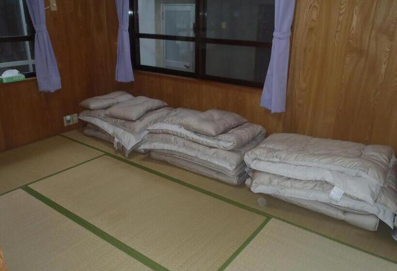 4인용 스탠다드 룸, Kerama Backpackers