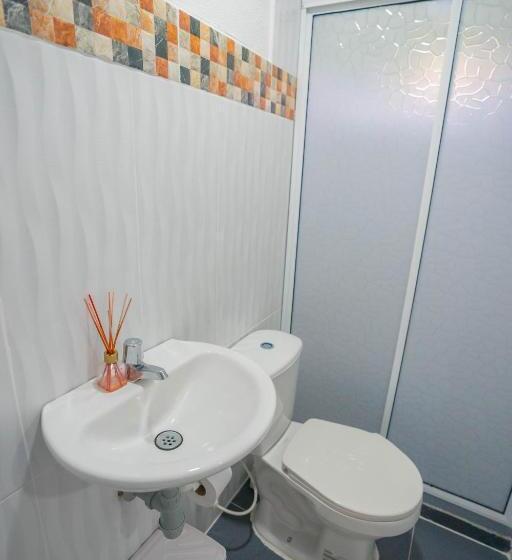 Quarto Triplo Estandar, Posada Jasmina Place