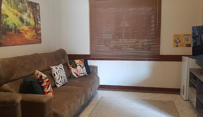 Апартаменты 2 Спальни, Natalina Pousada & Restaurante