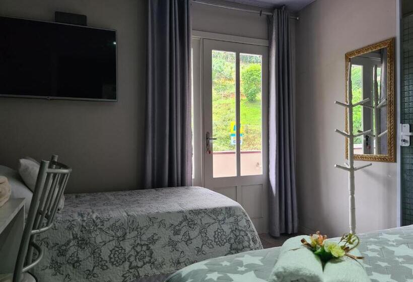 Люкс с Балконом, Natalina Pousada & Restaurante