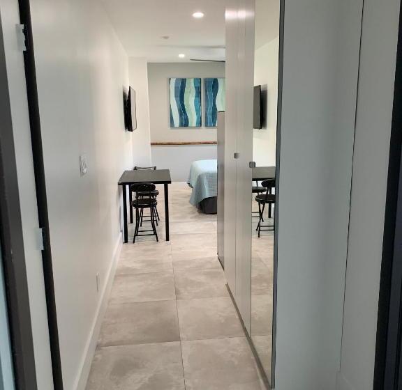 חדר סטודיו סטנדרד, Ocean Villas Of Deerfield