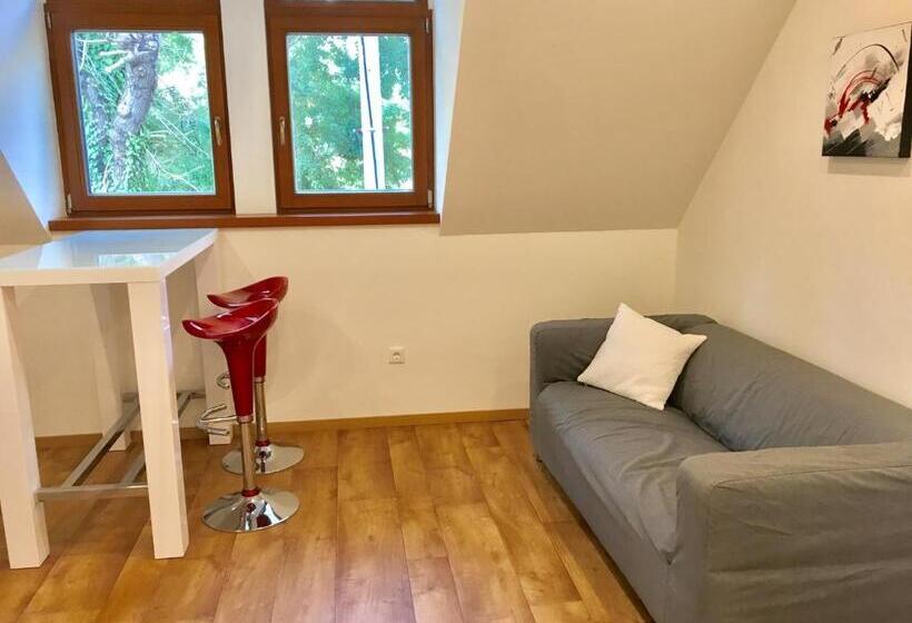 Студия Стандарт, Apartman Diófa