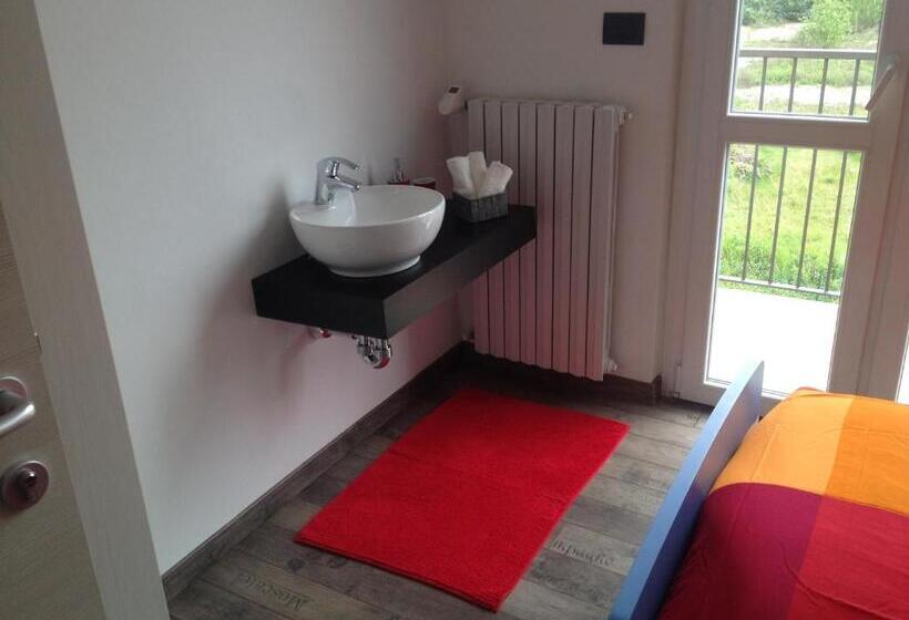 Camera Standard Singola Bagno Condiviso, Grandi Cime Guest House