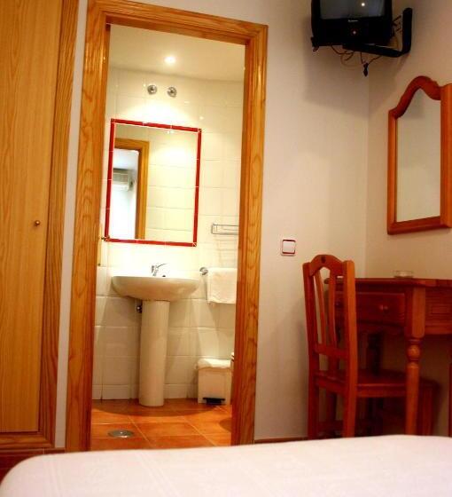 Номер Стандарт Индивидуальный, Hostal La Granja