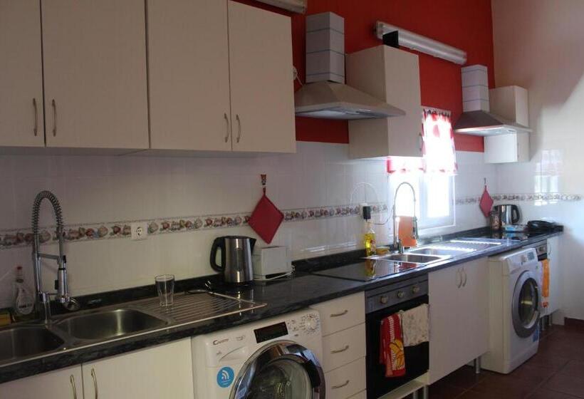 Quarto Estandar, Monte Da Barragem