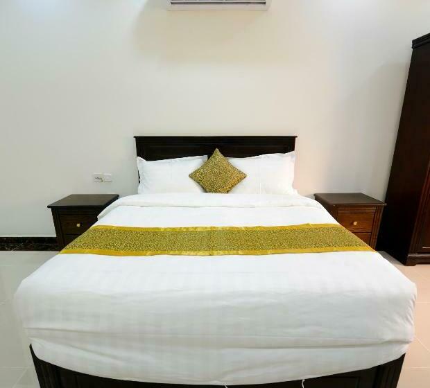 استودیوی استاندارد, Rose Wood