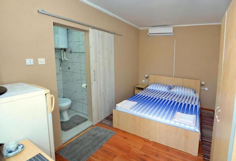 标准间, Rooms Petrovic