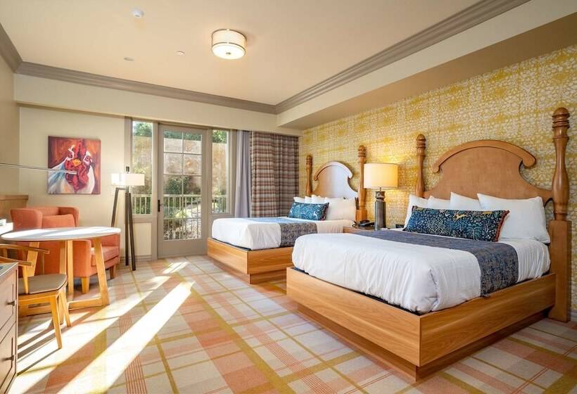 Номер Стандарт 2 Двуспальные Кровати, The Agrarian Hotel; Best Western Signature Collection