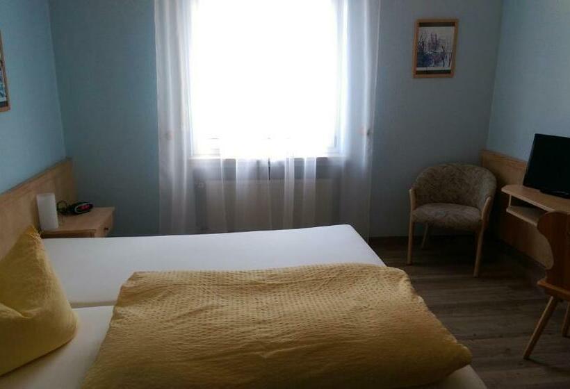 غرفة قياسية, Gasthof Krone Lax
