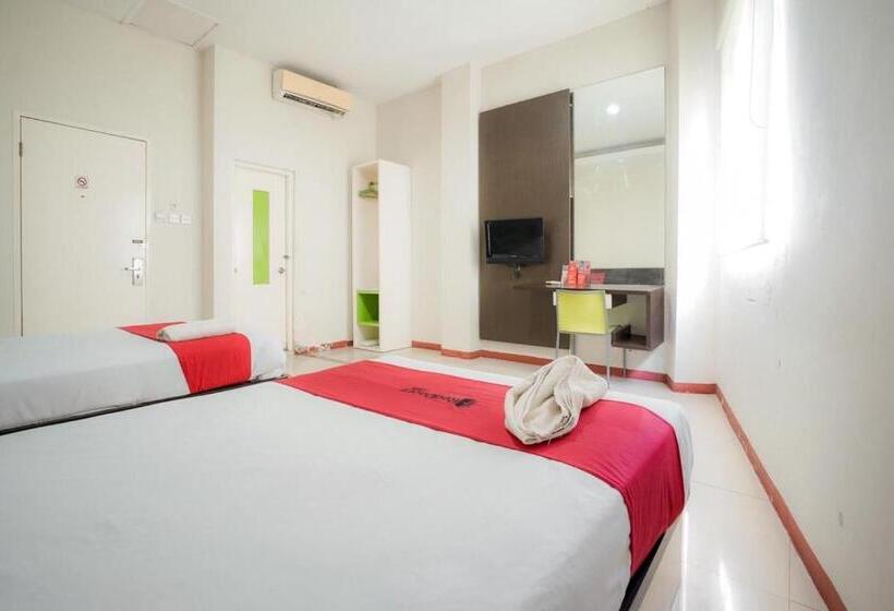 Номер Стандарт, Reddoorz Near Pantai Pede
