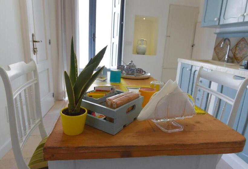 Номер Deluxe с Балконом, Casa Mida   Guest House