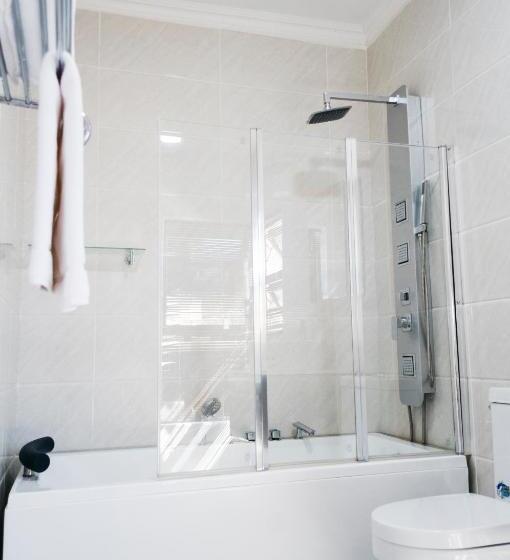 اتاق لوکس با تخت بزرگ, Peaconwood Boutique Villa
