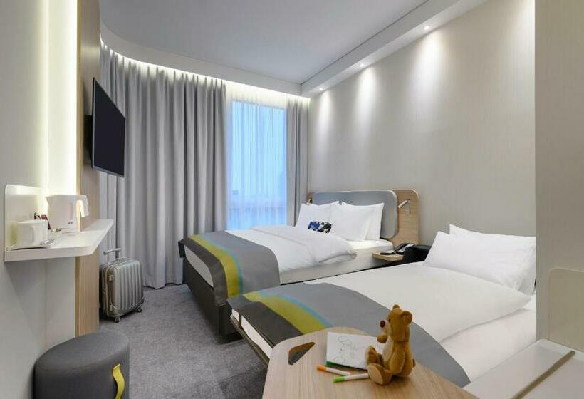 Номер Стандарт, Holiday Inn Express   Regensburg, An Ihg