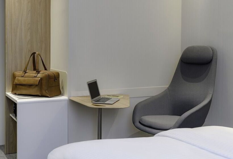 Номер Стандарт, Holiday Inn Express   Regensburg, An Ihg