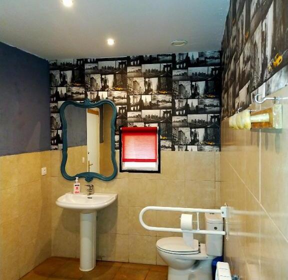 Трехместный Номер Базовый, Albergue Casa Baztan