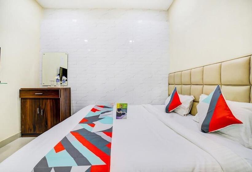 Номер Стандарт Трехместный, Kyd Guest House