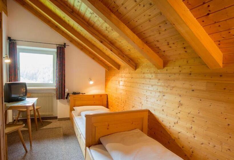 Люкс 2 Спальни, Berghotel Kason