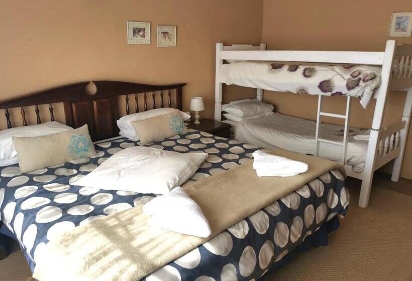 Семейный Номер, Oban Farm Stay Van Reenen
