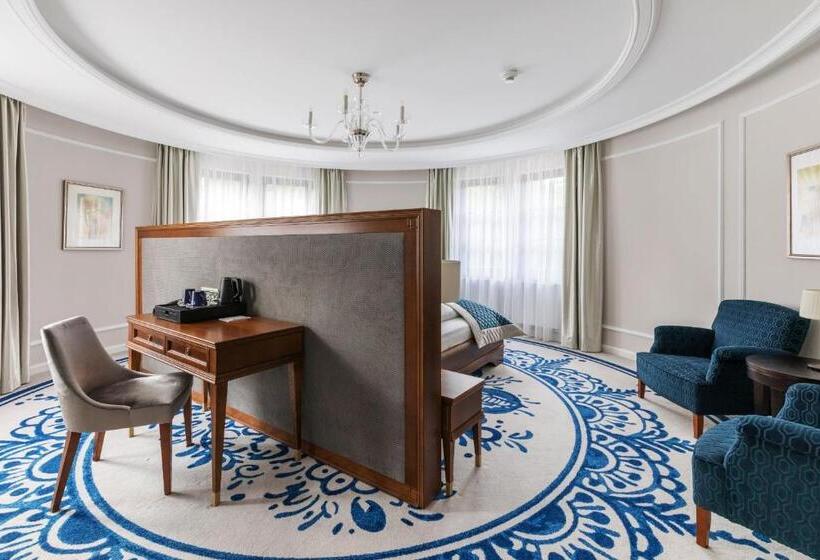 Люкс, Palace Art Hotel Pezinok