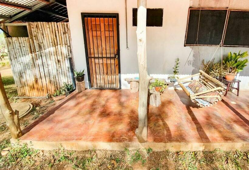 Номер Deluxe, Casa Ital Tico, Playa Negra