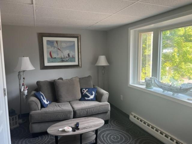 Семейный Номер, Carbone S Beachside Guest Rooms