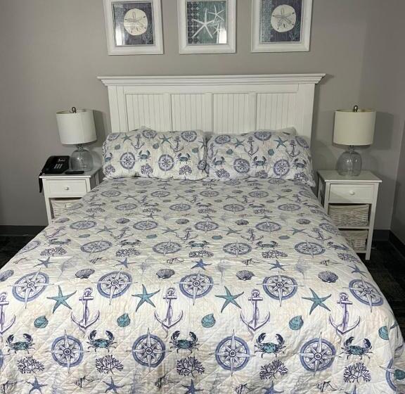 Люкс Повышенной Комфортности, Carbone S Beachside Guest Rooms