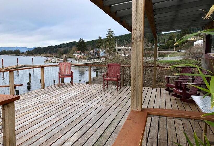 Стандартный Номер Кровать Кинг, Wheeler On The Bay Lodge And Marina