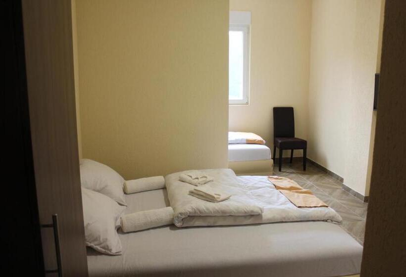 اتاق استاندارد سه نفره, Guesthouse Eko Piva
