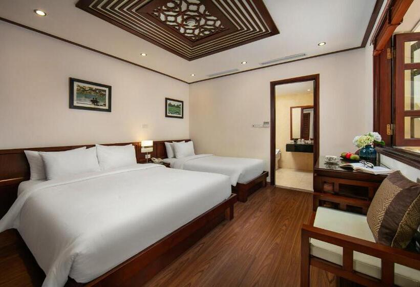 标准三人间, Hanoi Nostalgia Hotel & Spa
