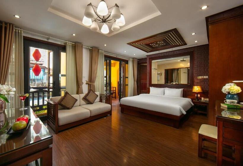 带阳台套房, Hanoi Nostalgia Hotel & Spa