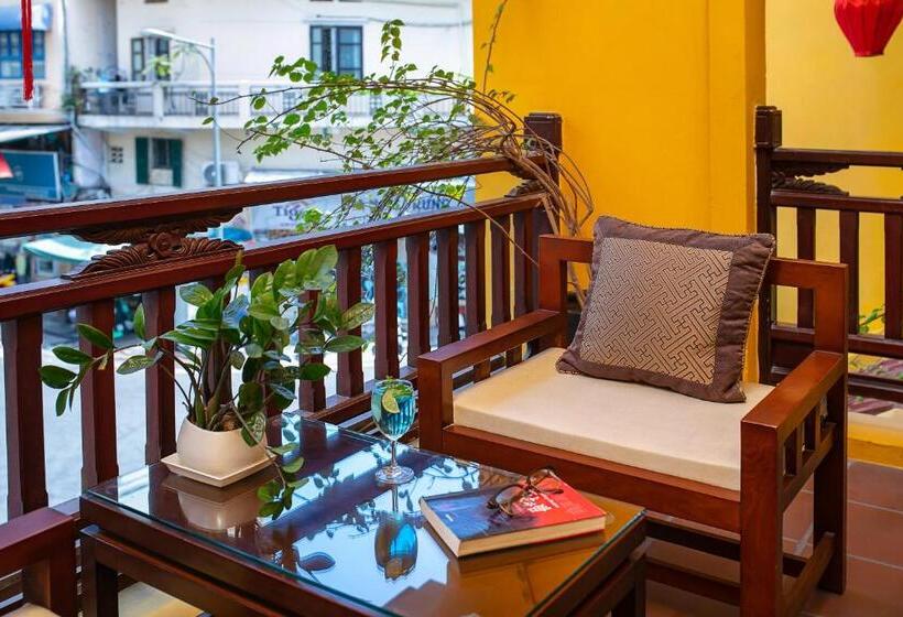 带阳台套房, Hanoi Nostalgia Hotel & Spa