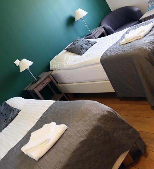 اتاق استاندارد, Saxa Guesthouse