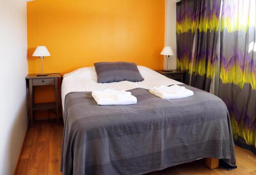 اتاق استاندارد با چشم‌انداز کوهستان, Saxa Guesthouse