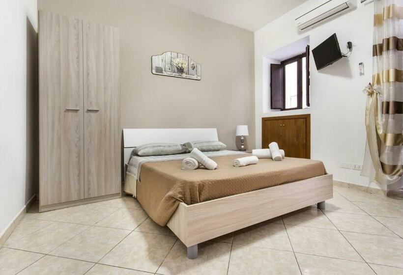Номер Economy, In Centros Vicino Cefalu Selfchekin