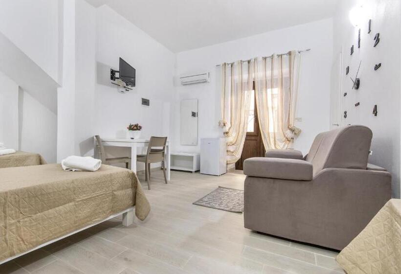 Пятиместный Стандартный Номер, In Centros Vicino Cefalu Selfchekin