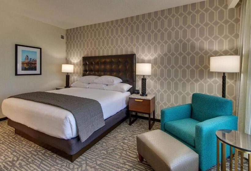Номер Superior Кровать Кинг, Drury Plaza Hotel Nashville Downtown