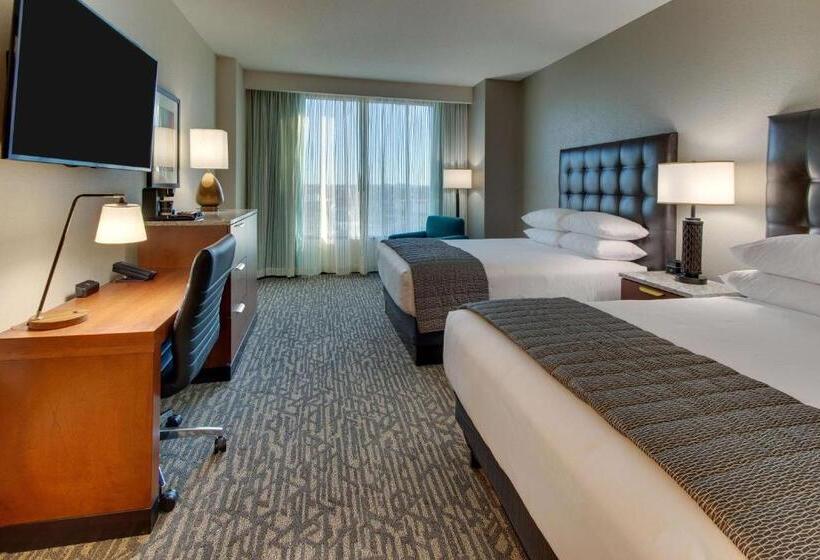 Номер Superior, Drury Plaza Hotel Nashville Downtown