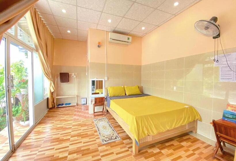 اتاق استاندارد, Pun Corner Homestay