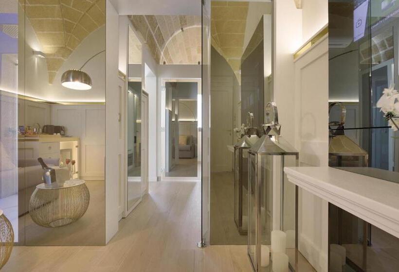 Полулюкс с Балконом, Acquaviva Suites
