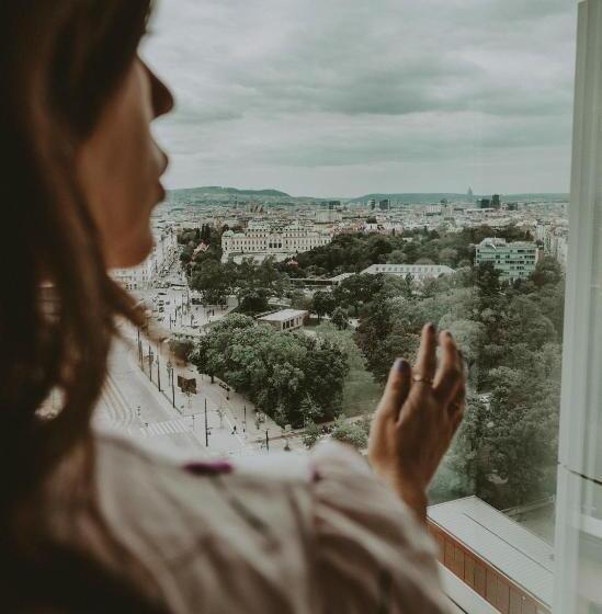 이그제큐티브 스위트, Andaz Vienna Am Belvedere, By Hyatt