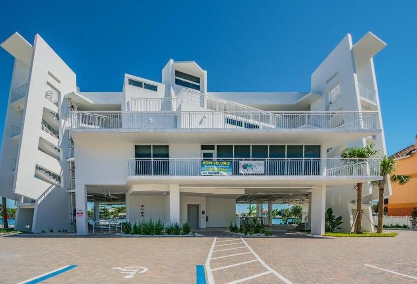 침실 2개 스위트, Provident Oceana Beachfront Suites