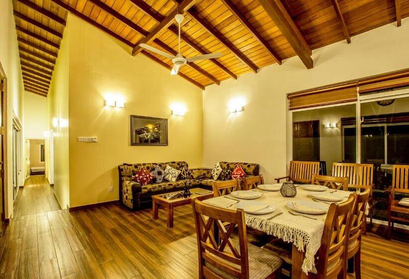 Номер Стандарт Вид на Сад, Temple Pond Villa Colombo
