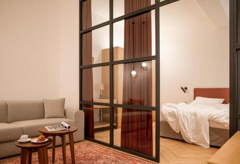 آپارتمان 2 خوابه, Kuntino Suites