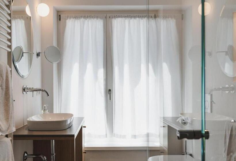 آپارتمان 1 خوابه با بالکن, Kuntino Suites
