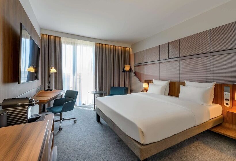 Номер Superior, Novotel Regensburg Zentrum