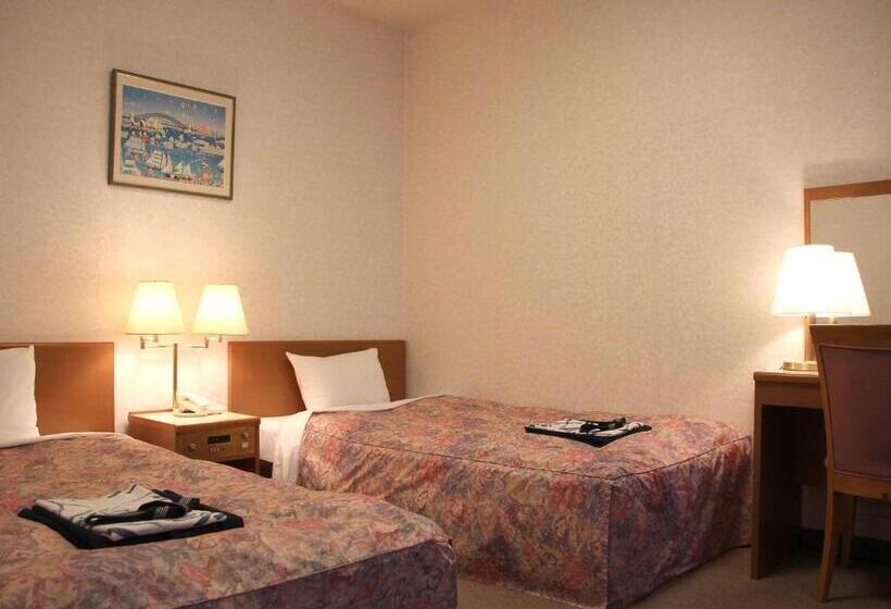 Quarto Estandar, Ab Shiga