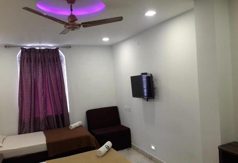 Трехместный Номер Deluxe, Ramco Residency A/c